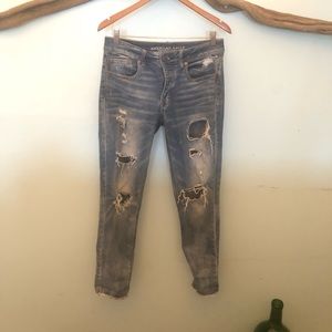 Distressed American eagle jeans